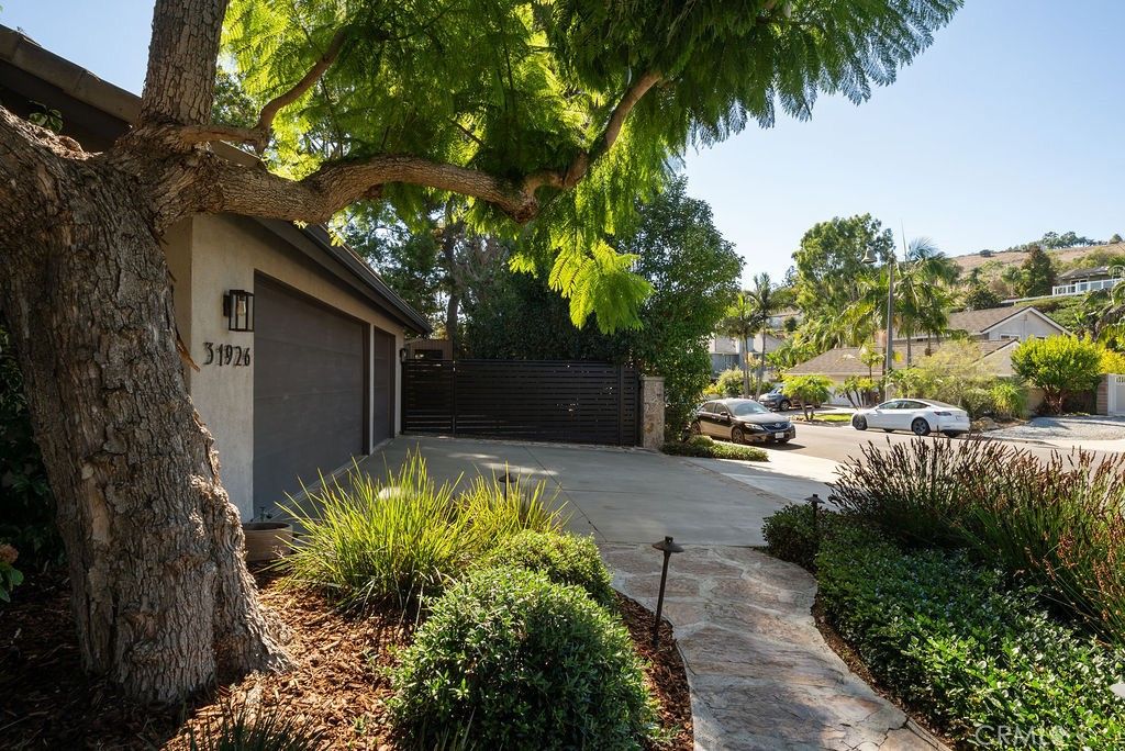 31926 Avenida Evita, San Juan Capistrano, CA 92675 — photo 3