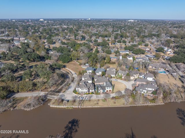 226 & 228 Hidden Grove Place, Lafayette, LA 70503