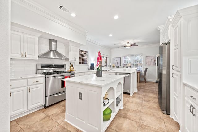 121 Lotus Loop, Hot Springs, AR 71901