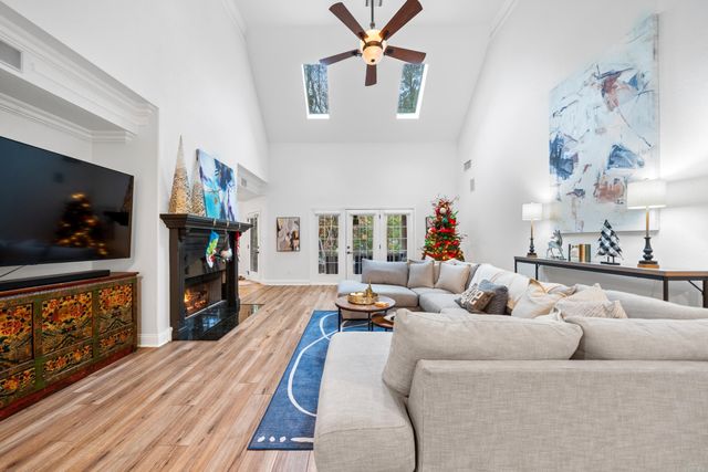 121 Lotus Loop, Hot Springs, AR 71901