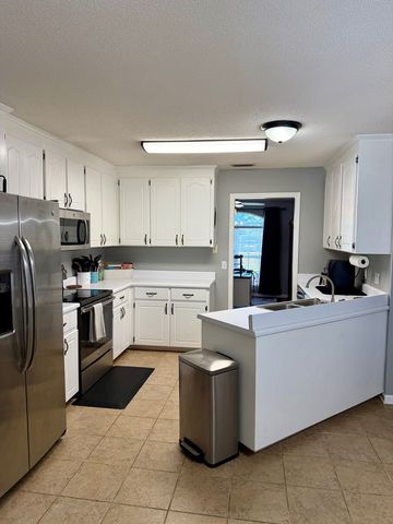 3704 Navajo Trace, Dothan, AL 36305
