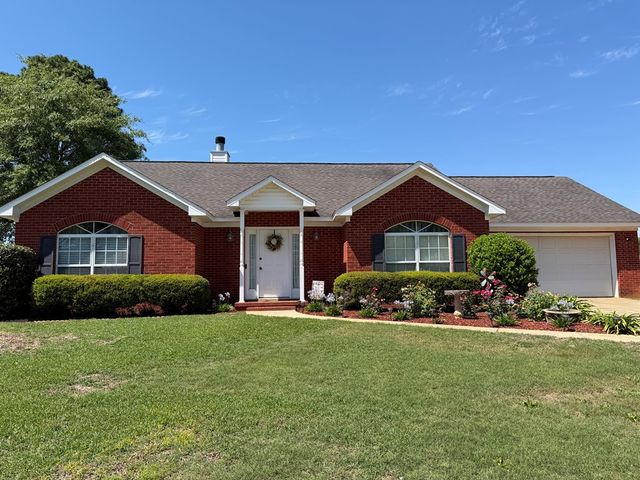 3704 Navajo Trace, Dothan, AL 36305