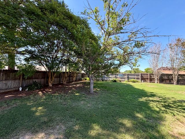 3704 Navajo Trace, Dothan, AL 36305