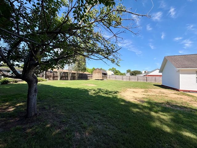 3704 Navajo Trace, Dothan, AL 36305