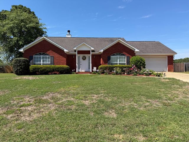 3704 Navajo Trace, Dothan, AL 36305