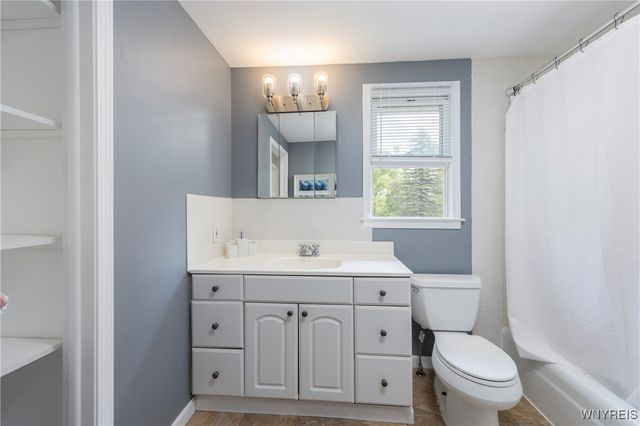 4675 Schurr Road, Clarence, NY 14031