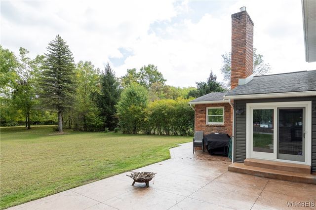 4675 Schurr Road, Clarence, NY 14031