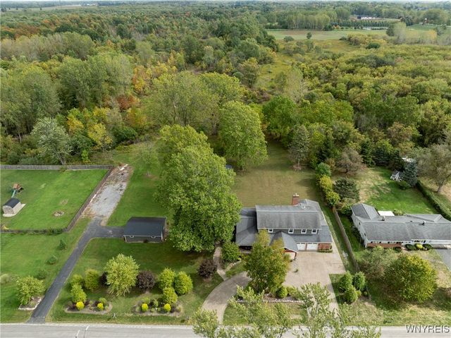 4675 Schurr Road, Clarence, NY 14031