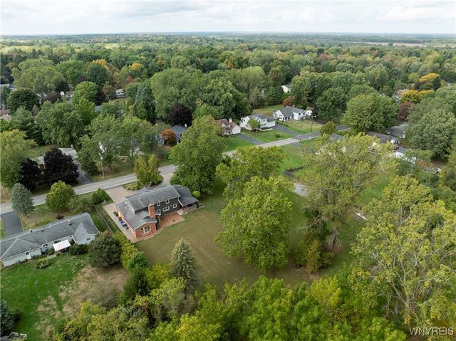 4675 Schurr Road, Clarence, NY 14031