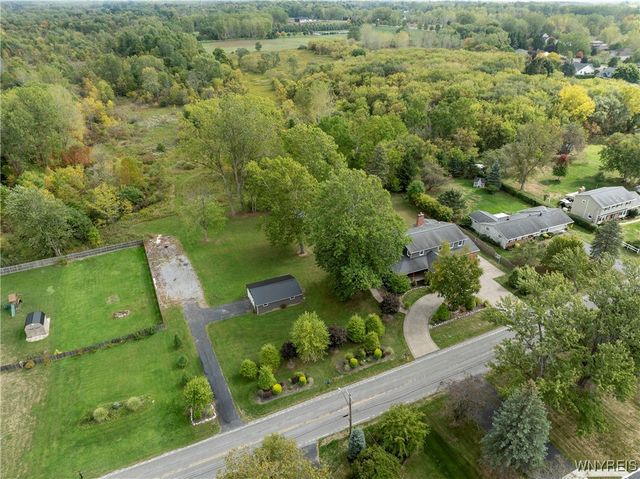 4675 Schurr Road, Clarence, NY 14031