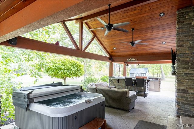 4675 Schurr Road, Clarence, NY 14031