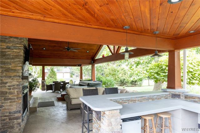 4675 Schurr Road, Clarence, NY 14031