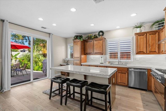 2030 Baluchi Way, Oakdale, CA 95361