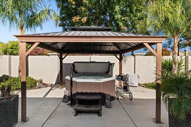 2030 Baluchi Way, Oakdale, CA 95361