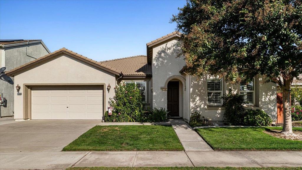 2030 Baluchi Way, Oakdale, CA 95361