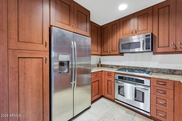 7157 E RANCHO VISTA Drive 1004, Scottsdale, AZ 85251