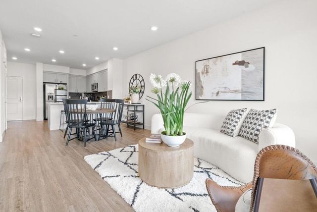 5951 Sunstone Drive 311, San Jose, CA 95123