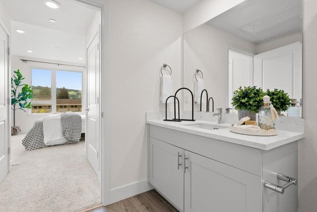 5951 Sunstone Drive 311, San Jose, CA 95123