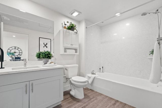 5951 Sunstone Drive 311, San Jose, CA 95123