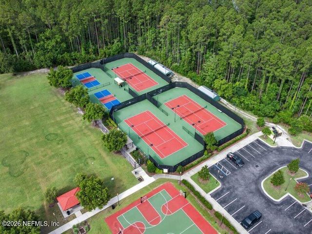246 WILLOW WINDS Parkway, St. Johns, FL 32259