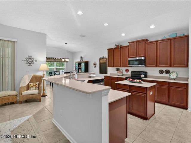 246 WILLOW WINDS Parkway, St. Johns, FL 32259