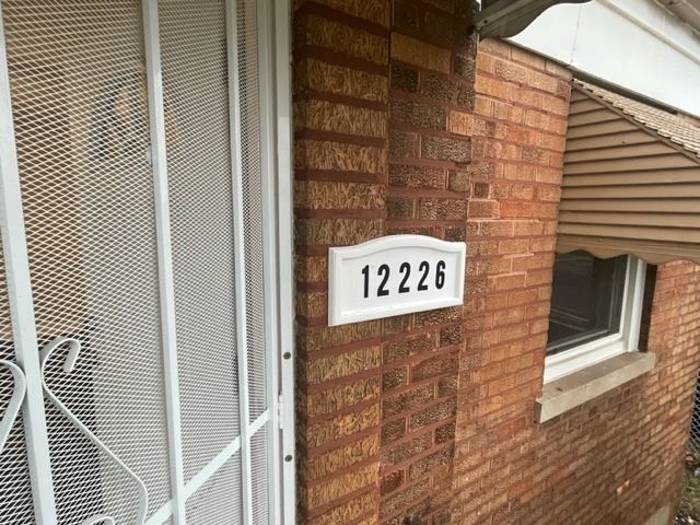 12226 S Elizabeth Street, Chicago, IL 60643