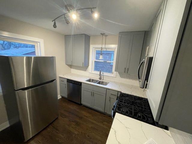 12226 S Elizabeth Street, Chicago, IL 60643