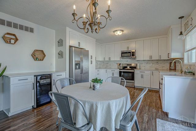 408 Sudbury Drive, Trenton, OH 45067