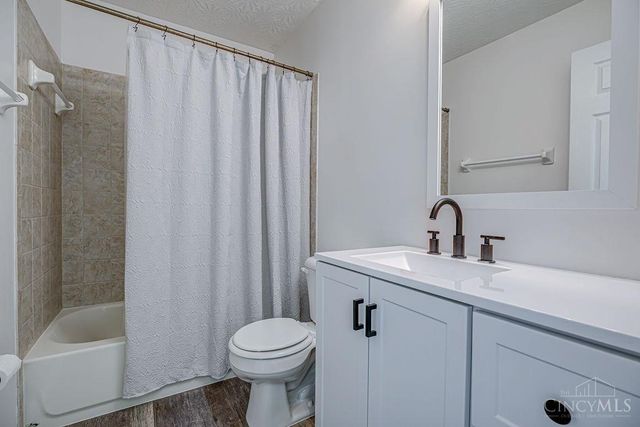 408 Sudbury Drive, Trenton, OH 45067