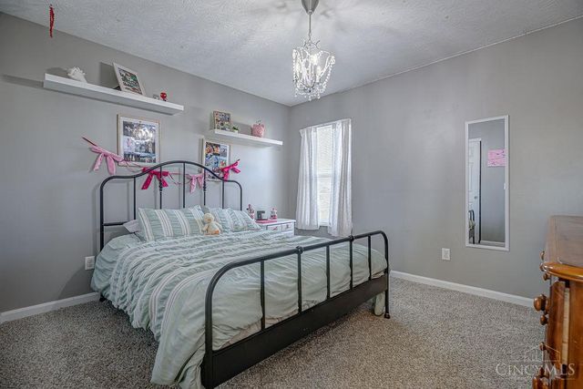 408 Sudbury Drive, Trenton, OH 45067