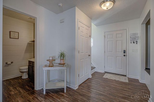 408 Sudbury Drive, Trenton, OH 45067