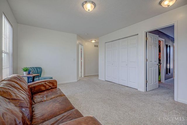 408 Sudbury Drive, Trenton, OH 45067