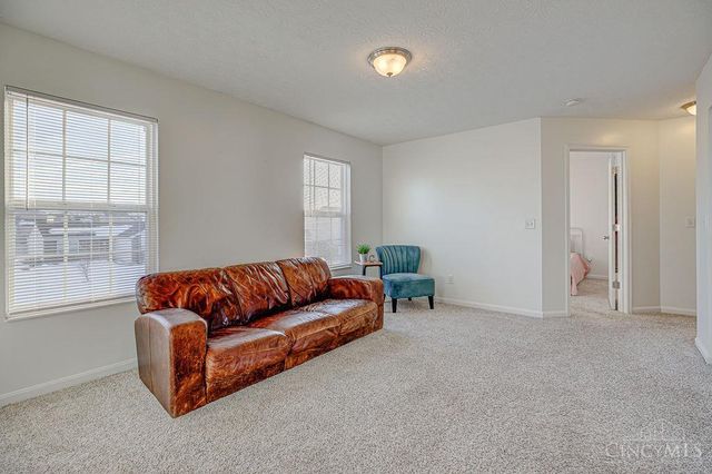 408 Sudbury Drive, Trenton, OH 45067