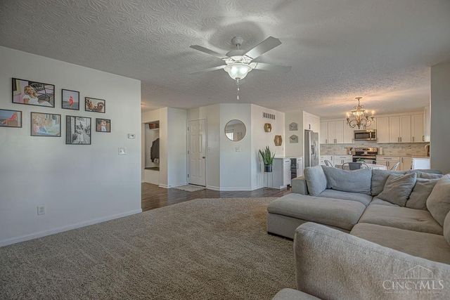 408 Sudbury Drive, Trenton, OH 45067