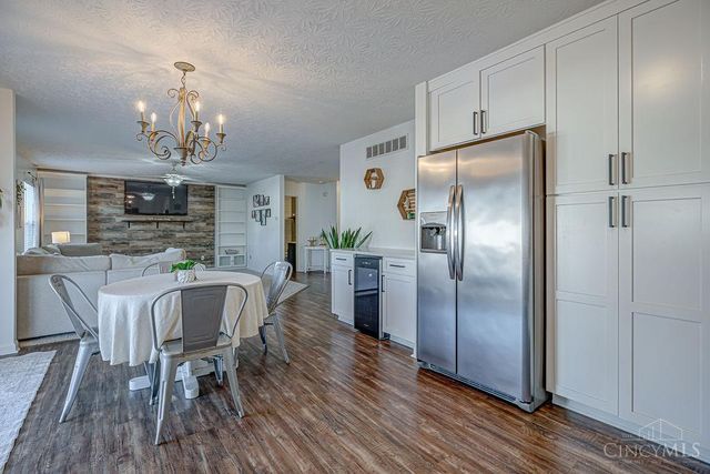 408 Sudbury Drive, Trenton, OH 45067