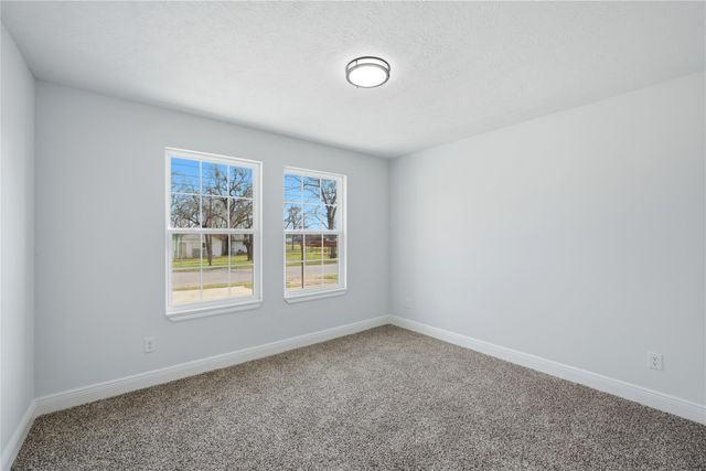 211 MOSS Avenue, Hearne, TX 77859