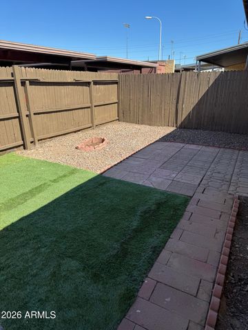 3313 W Golden Lane, Phoenix, AZ 85051