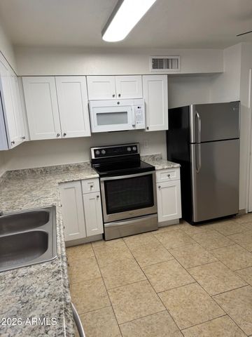 3313 W Golden Lane, Phoenix, AZ 85051