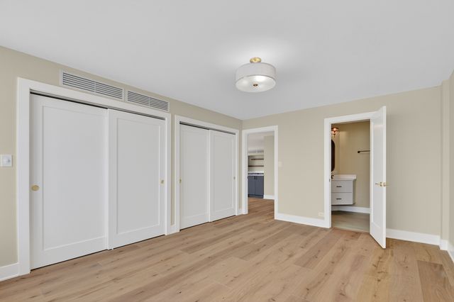 5801 N SHERIDAN Road 20D, Chicago, IL 60660