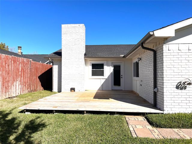 1208 Crestwood Court, Allen, TX 75002