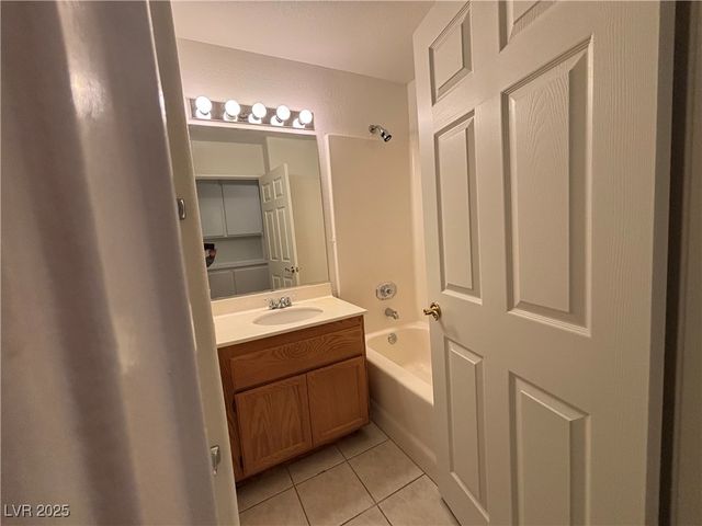 3288 Pheasant Hills Way, Laughlin, NV 89029