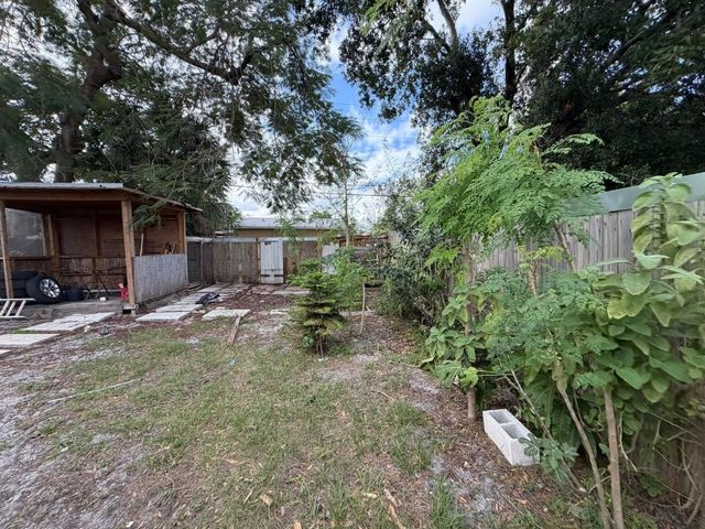 405 NW 18th Avenue, Fort Lauderdale, FL 33311