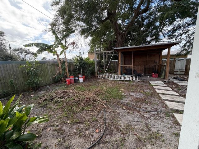 405 NW 18th Avenue, Fort Lauderdale, FL 33311
