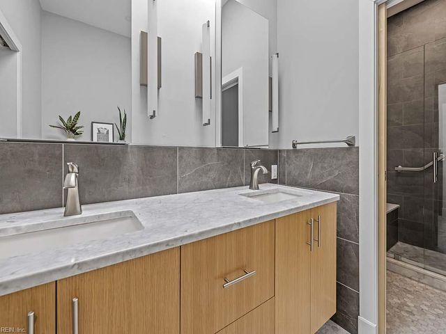 2406 Colley AVE, Norfolk, VA 23517