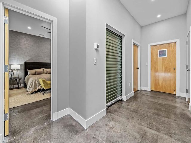 2406 Colley AVE, Norfolk, VA 23517