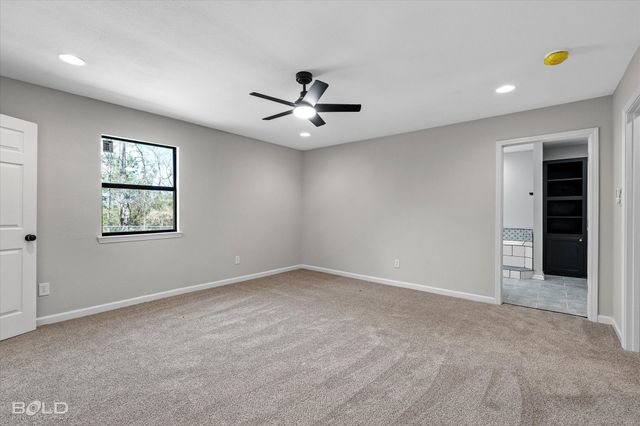 227 White Road, Frierson, LA 71027
