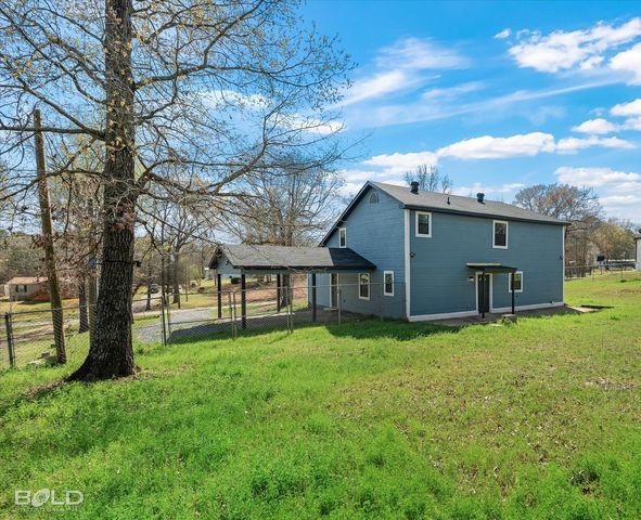 227 White Road, Frierson, LA 71027
