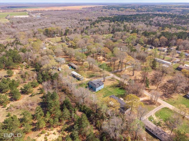 227 White Road, Frierson, LA 71027
