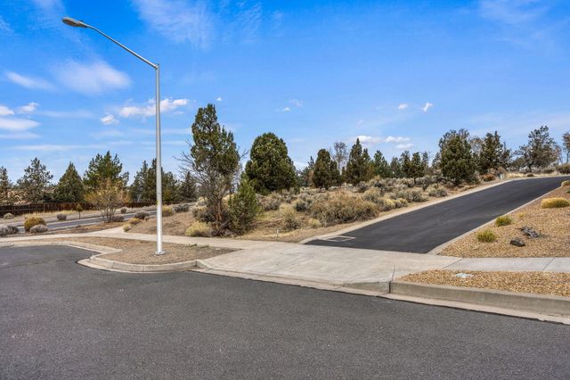 SE Daisy Court Lot 10, Madras, OR 97741