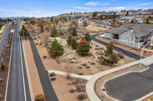 SE Daisy Court Lot 10, Madras, OR 97741